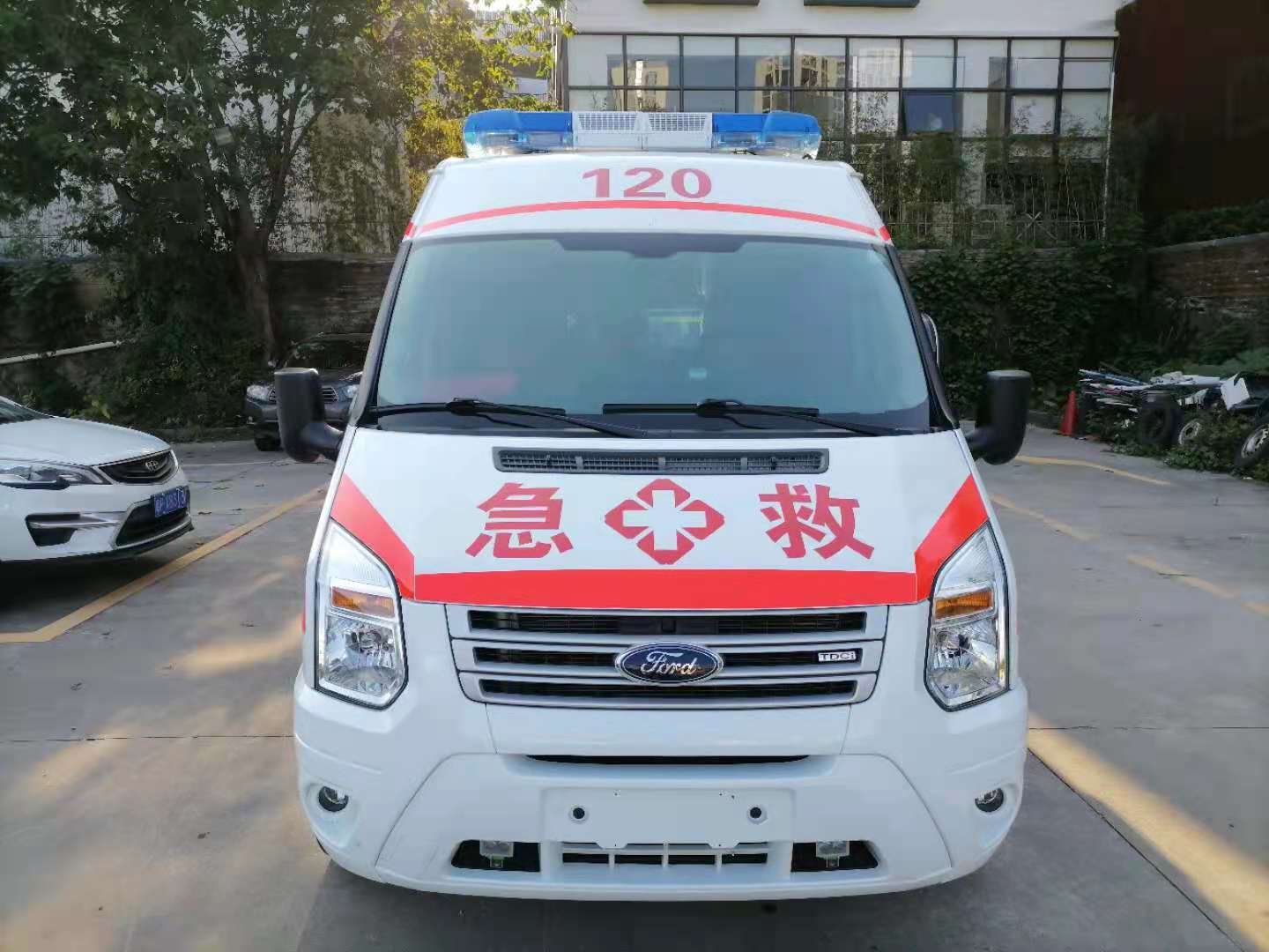 南漳县妇婴监护型护送
